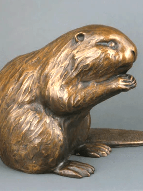 Bronze sculpture: Beaver by Georgia Gerber